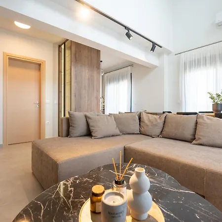 Hasi Three Bedroom Duplex