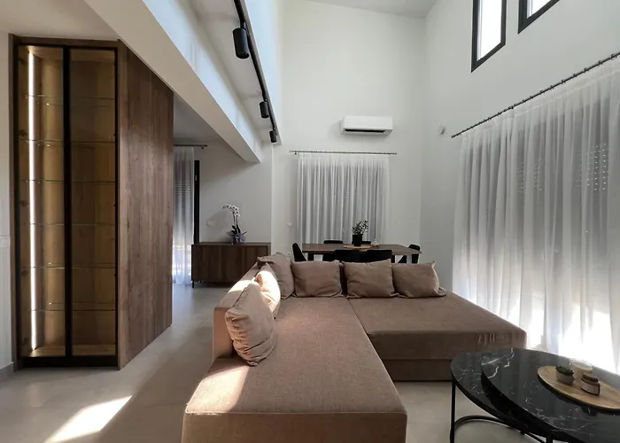 Hasi Three Bedroom Duplex