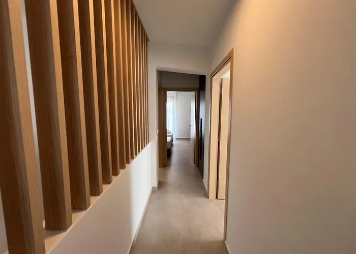 Hasi Three Bedroom Duplex Apartamento *