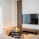 Hasi Three Bedroom Duplex Διαμέρισμα *