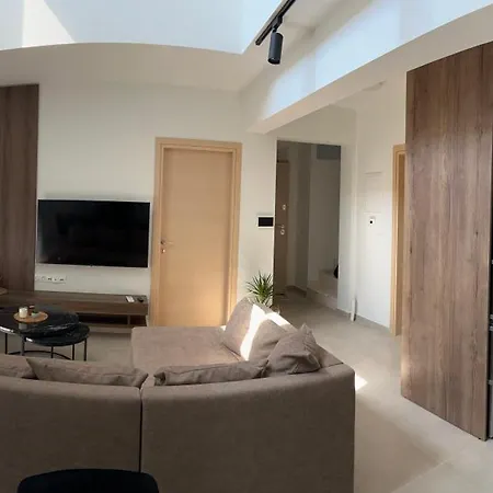 Hasi Three Bedroom Duplex