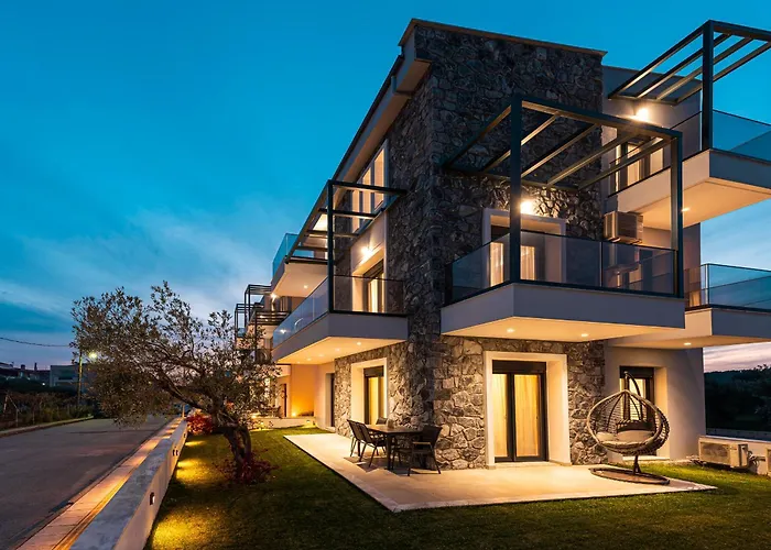 Hasi Three Bedroom Duplex Daire